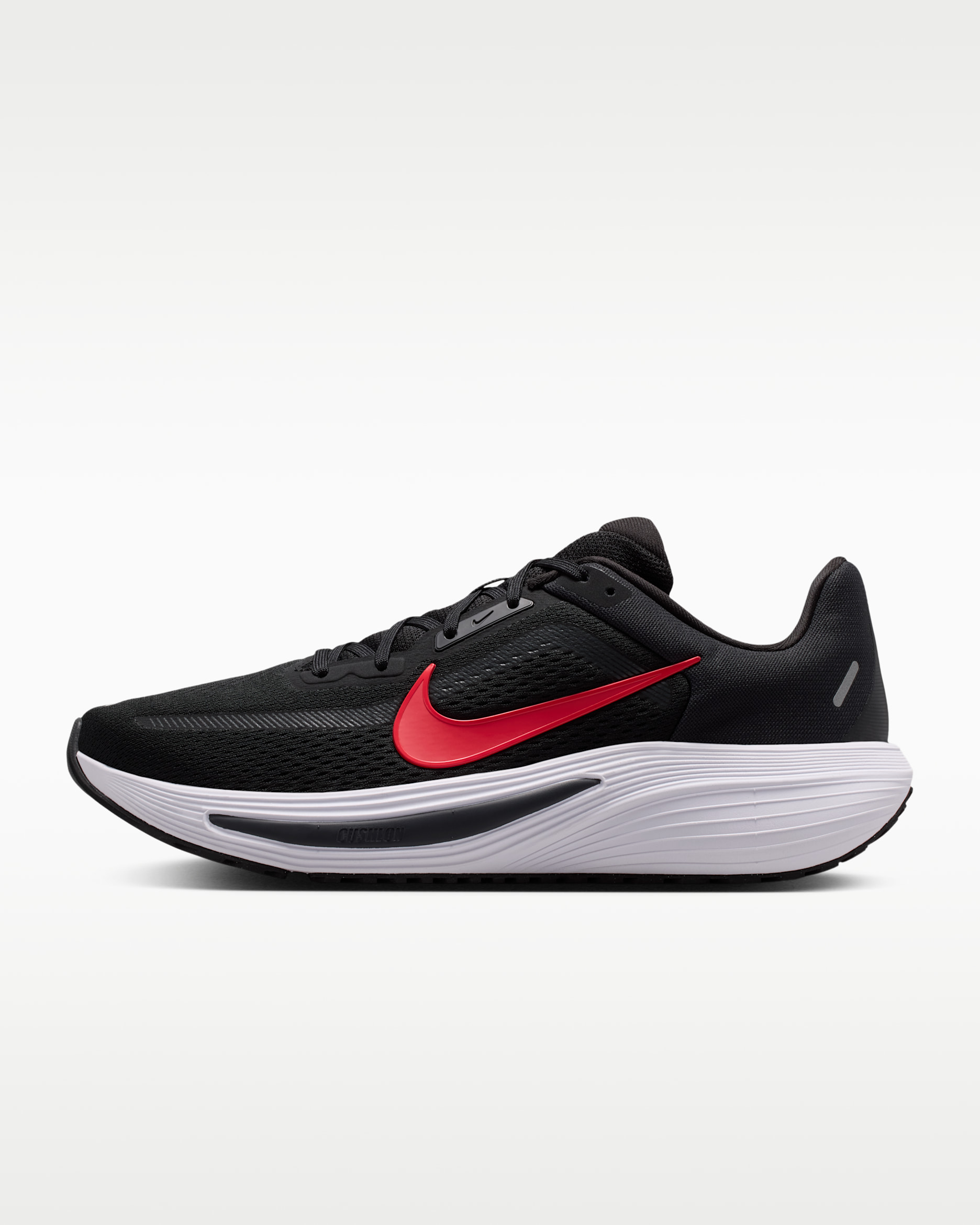 NIKE スニーカー ブラック レッド 7番 Nike Quest 7 Men's Road-Running Shoes. Nike LU
